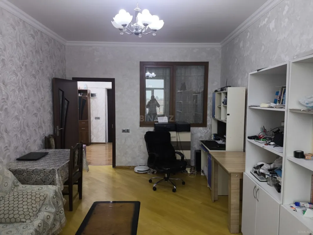 Satılır 2 otaqlı mənzil 70 m²