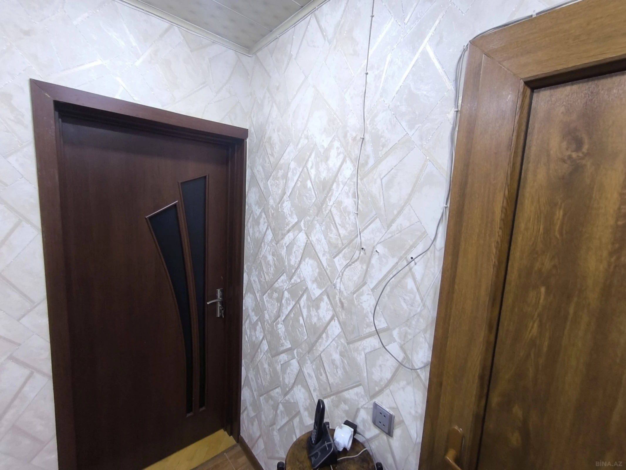Satılır 2 otaqlı mənzil 70 m²