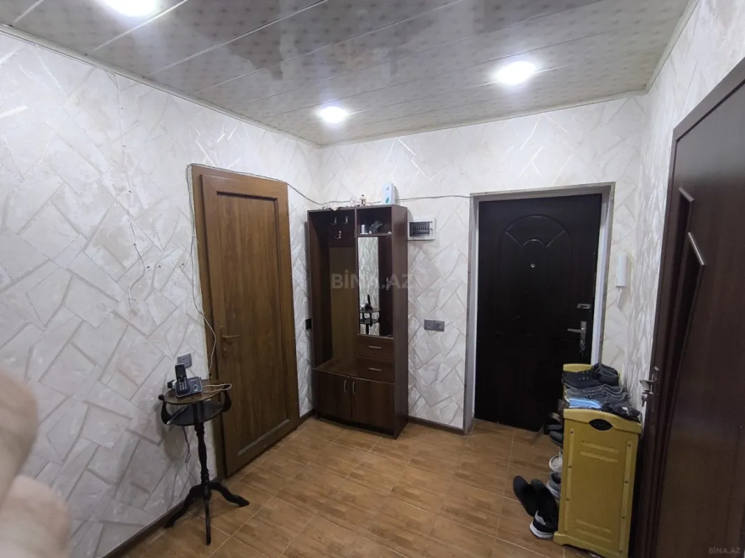 Satılır 2 otaqlı mənzil 70 m²