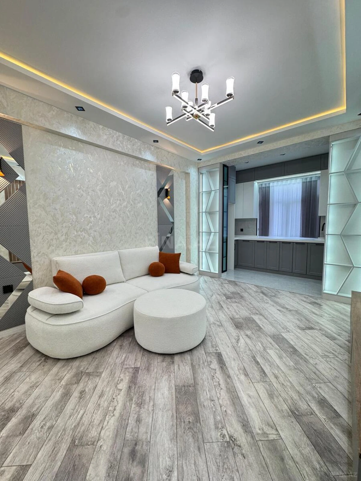 Satılır 2 otaqlı mənzil 51 m²