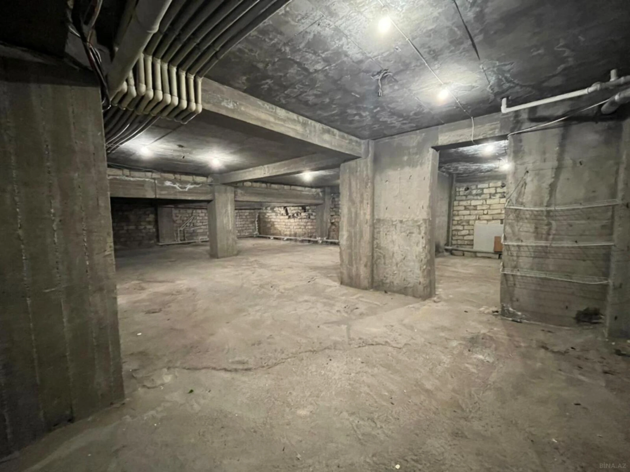 Kirayə verilir obyekt 350 m²