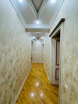 Satılır 3 otaqlı mənzil 145 m²