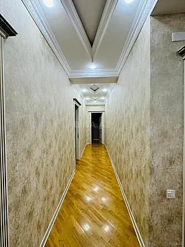 Satılır 3 otaqlı mənzil 145 m²