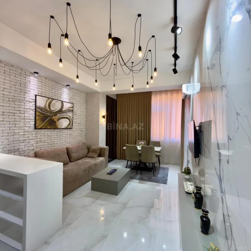 Satılır 2 otaqlı mənzil 54 m²