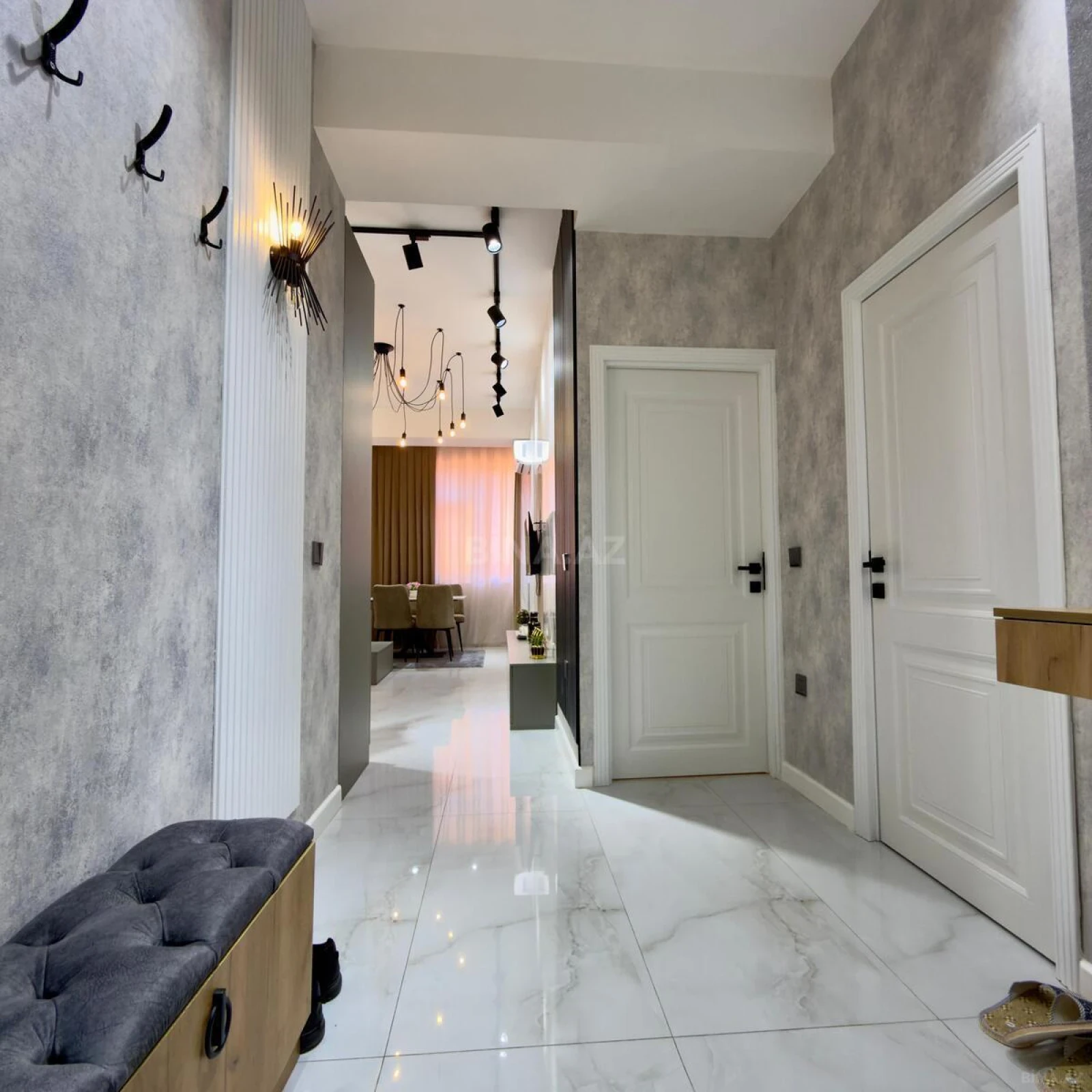 Satılır 2 otaqlı mənzil 54 m²