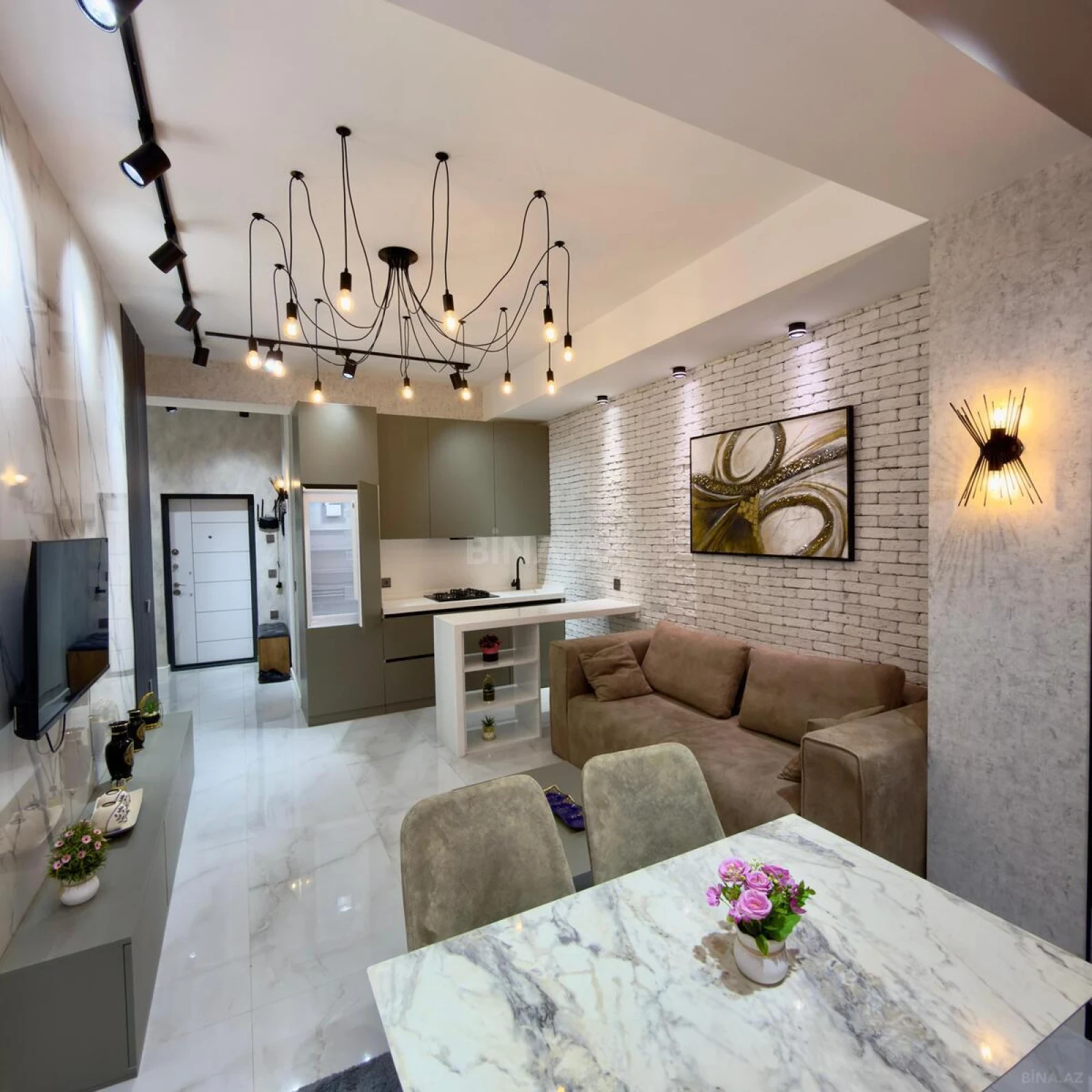 Satılır 2 otaqlı mənzil 54 m²