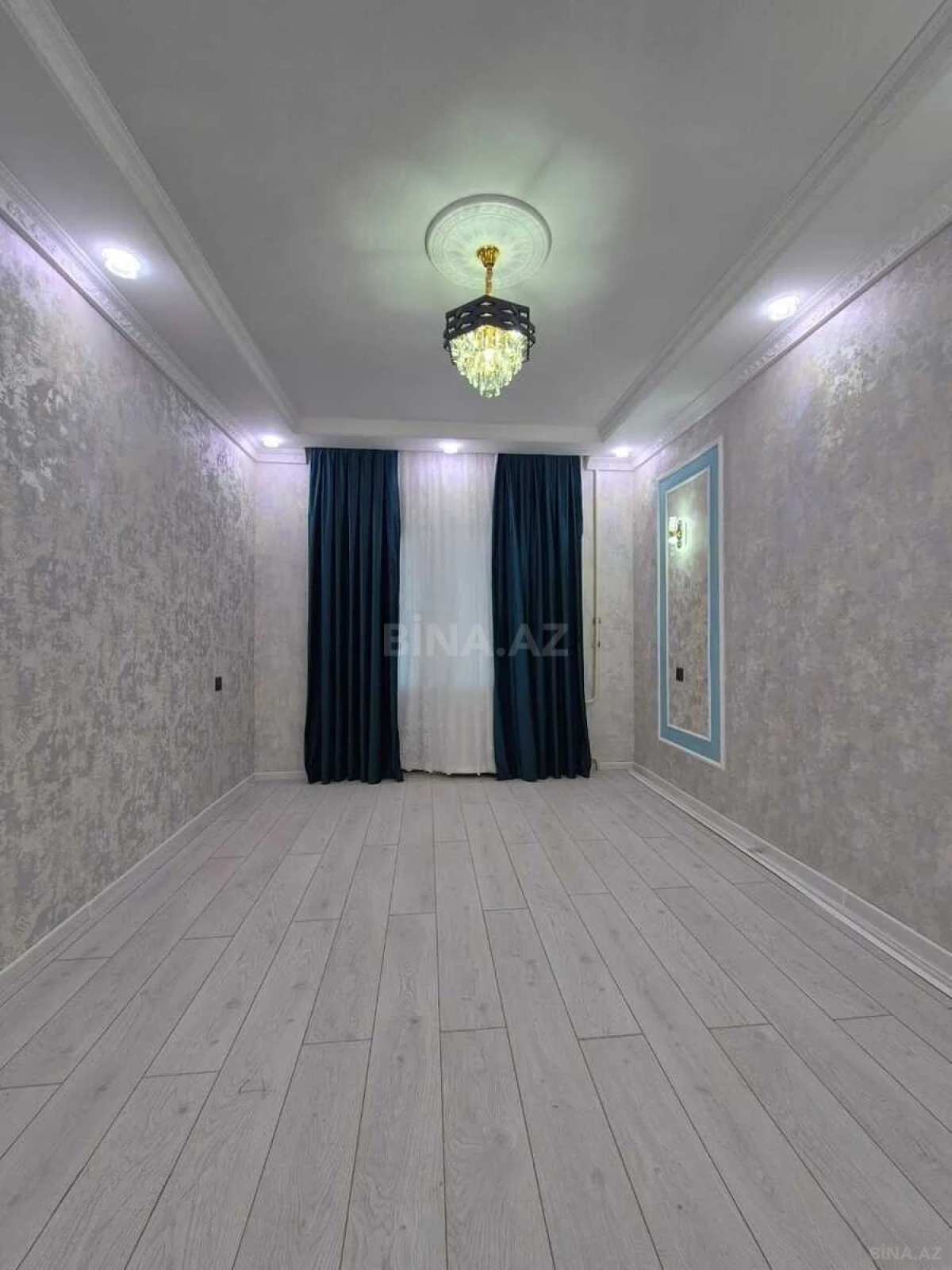 Satılır 2 otaqlı mənzil 70 m²