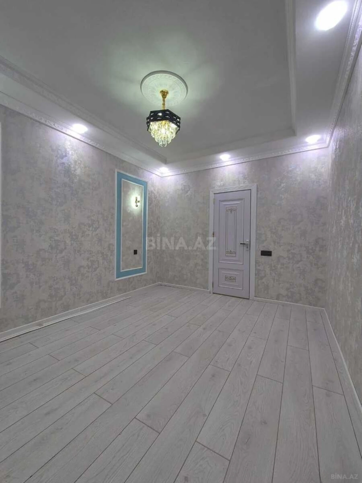 Satılır 2 otaqlı mənzil 70 m²