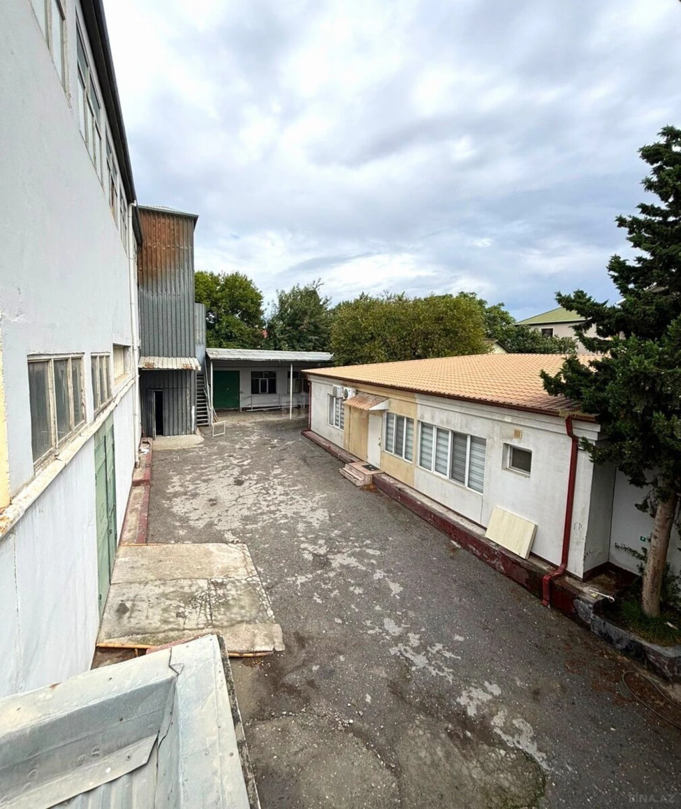 Kirayə verilir obyekt 1500 m²