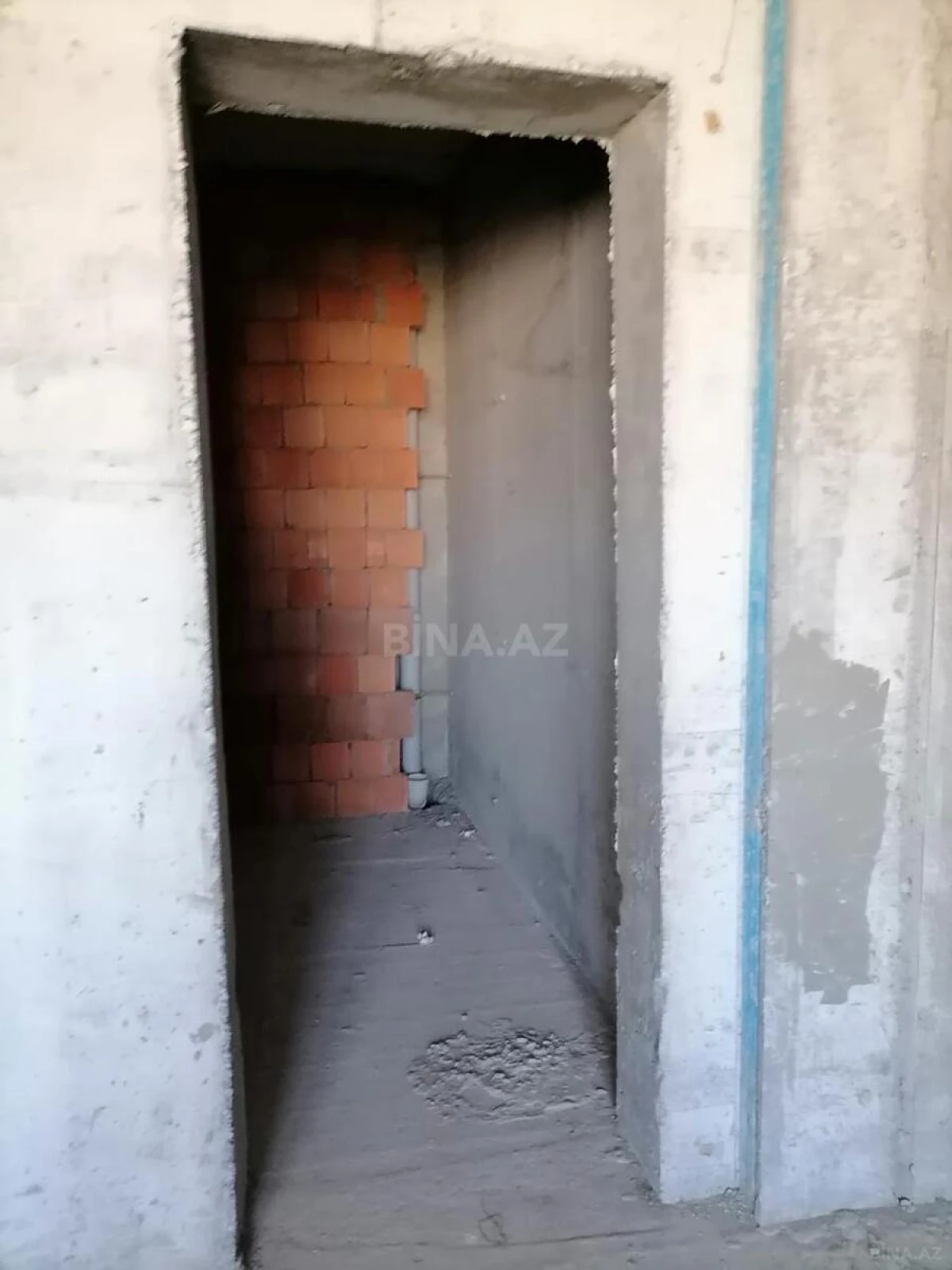 Satılır 3 otaqlı mənzil 138 m²