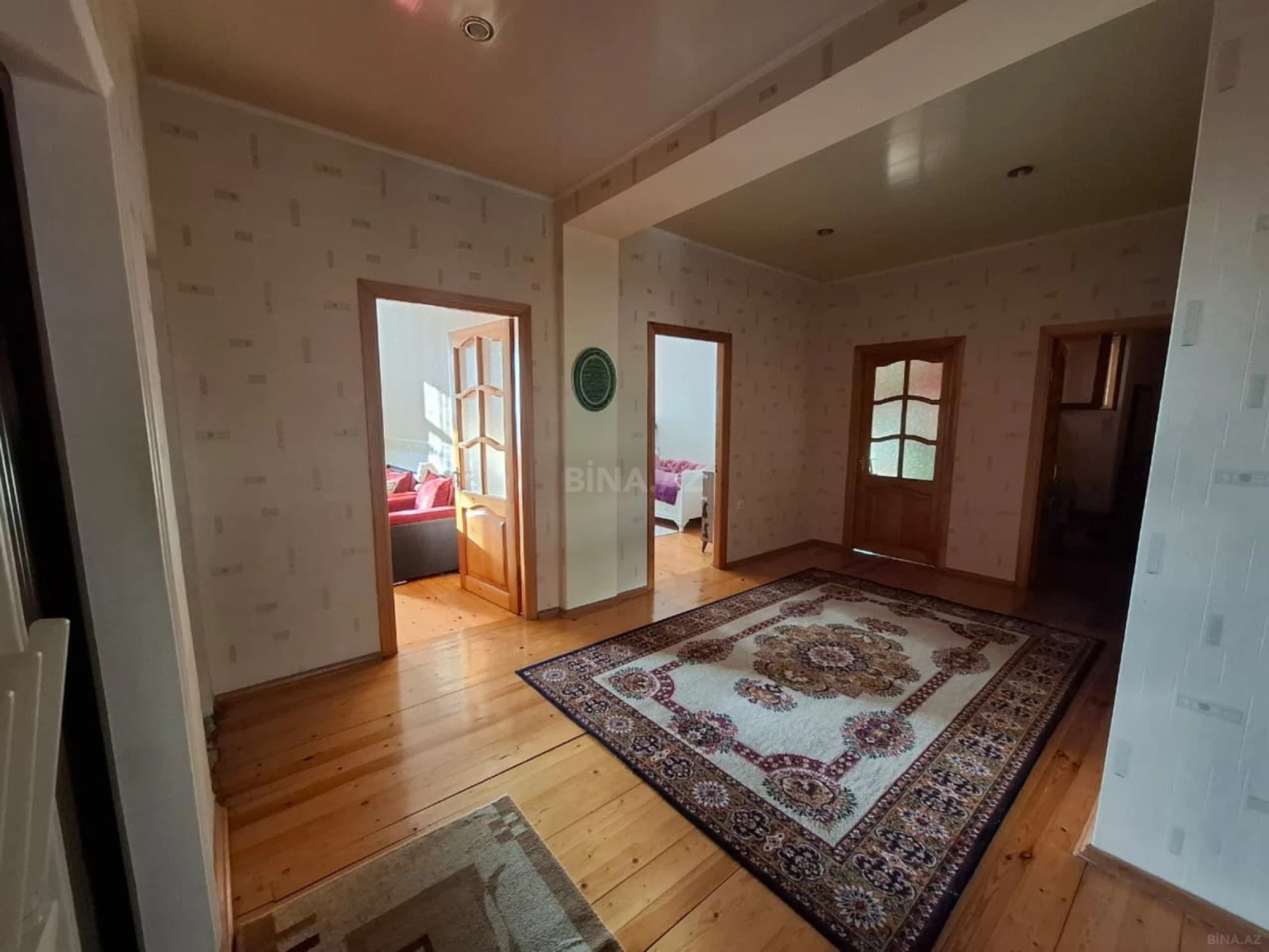 Satılır 3 otaqlı mənzil 92 m²