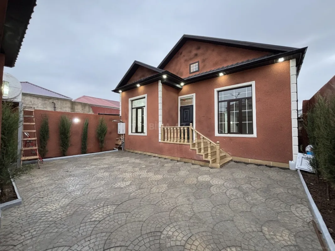 Satılır 3 otaqlı həyət evi 90 m²