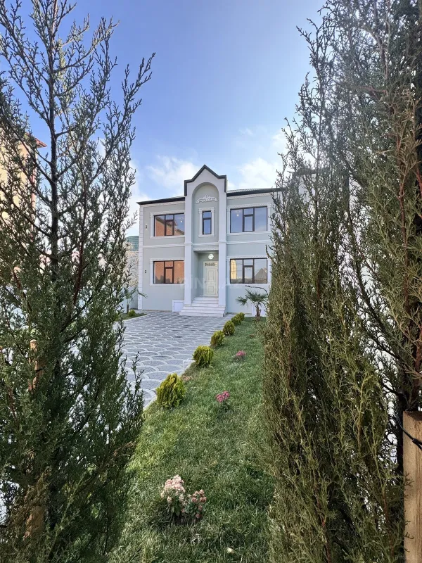 Satılır 4 otaqlı həyət evi 120 m²