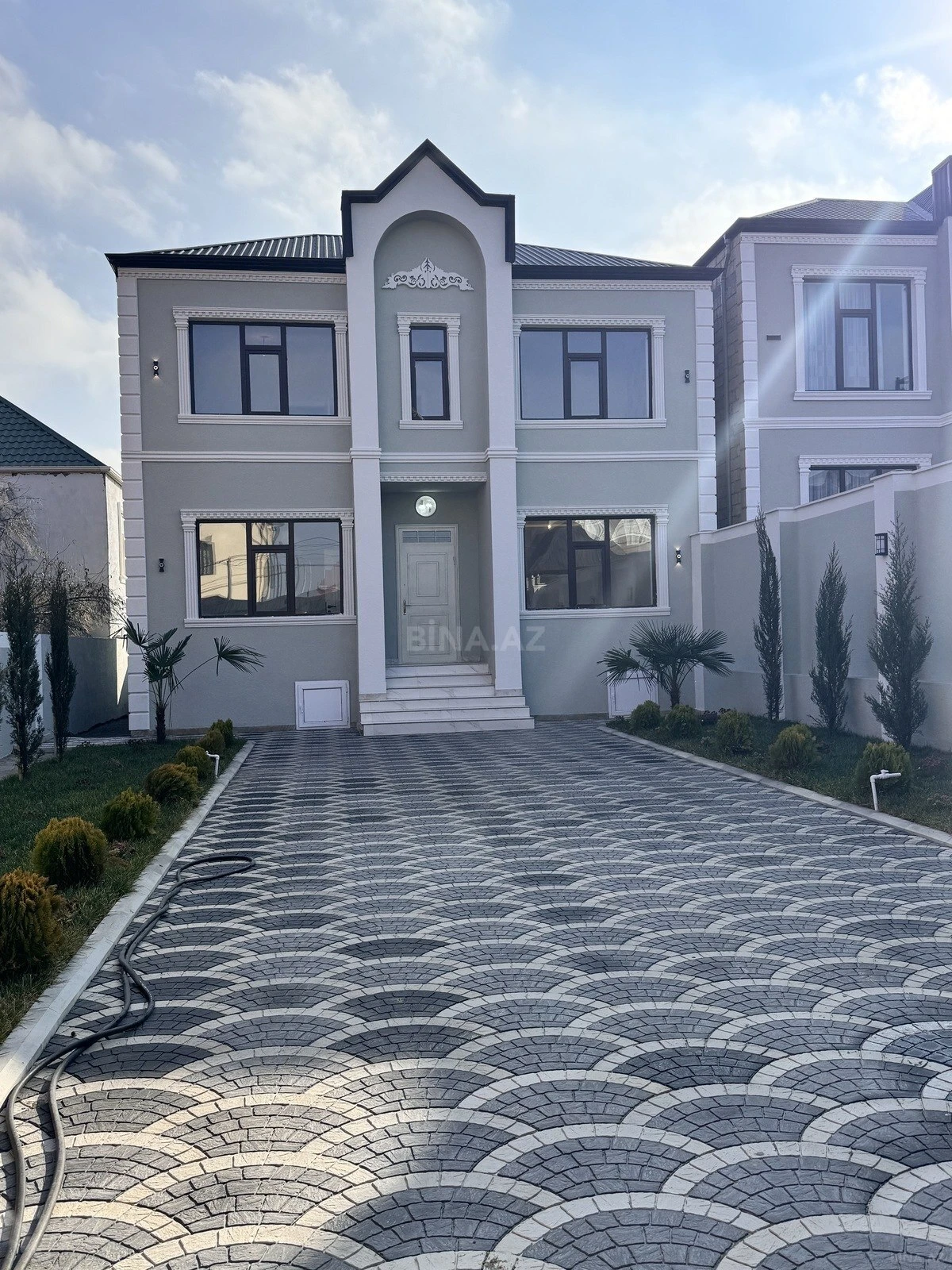 Satılır 4 otaqlı həyət evi 120 m²