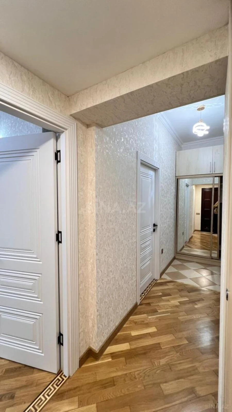 Satılır 2 otaqlı mənzil 60 m²