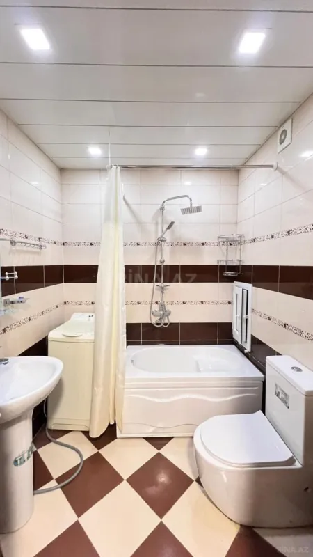 Satılır 2 otaqlı mənzil 60 m²