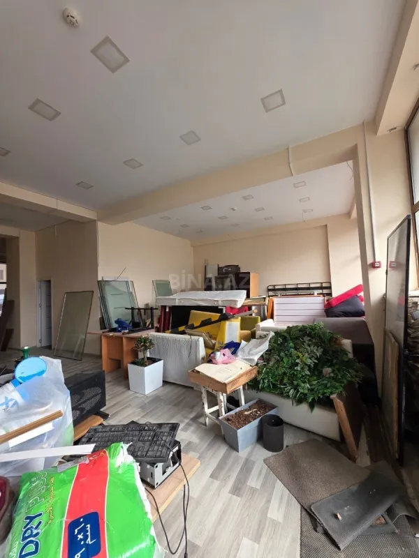 Satılır obyekt 115 m²