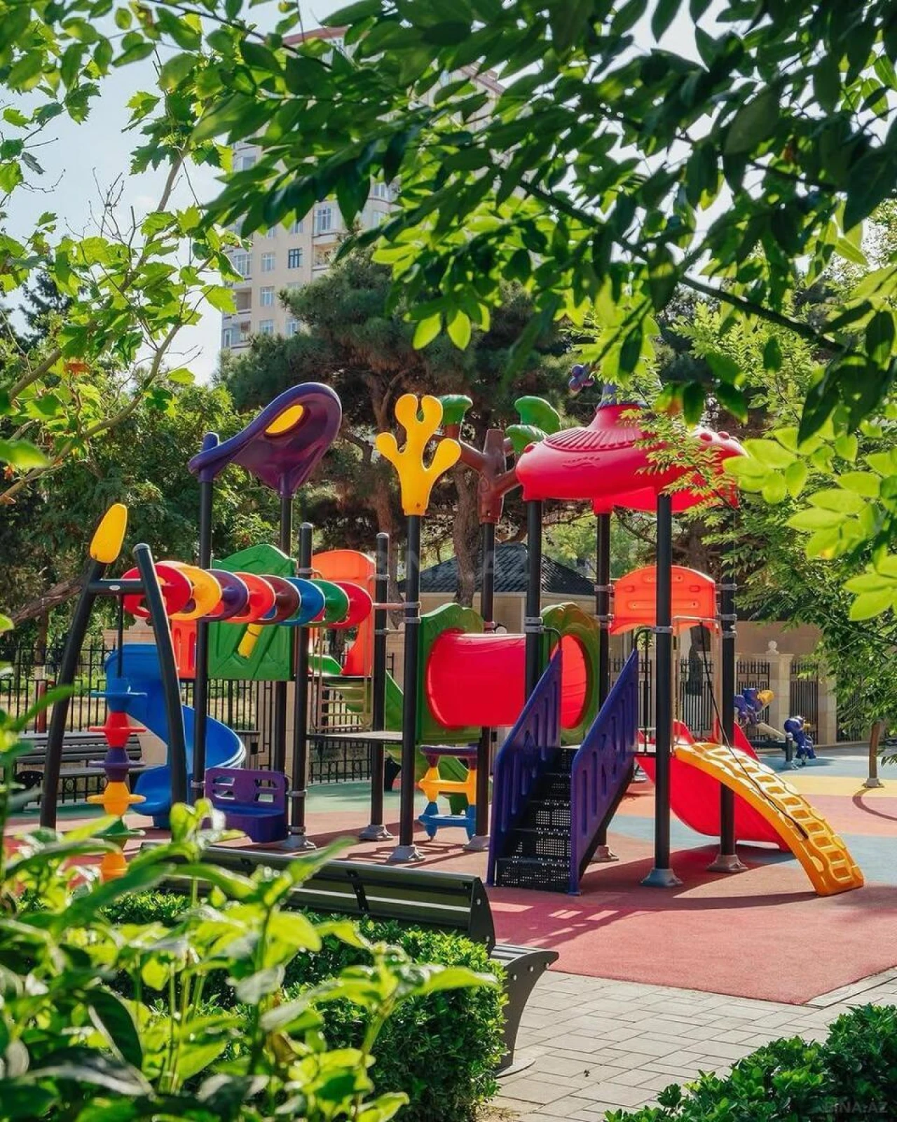 Satılır 2 otaqlı mənzil 66 m²