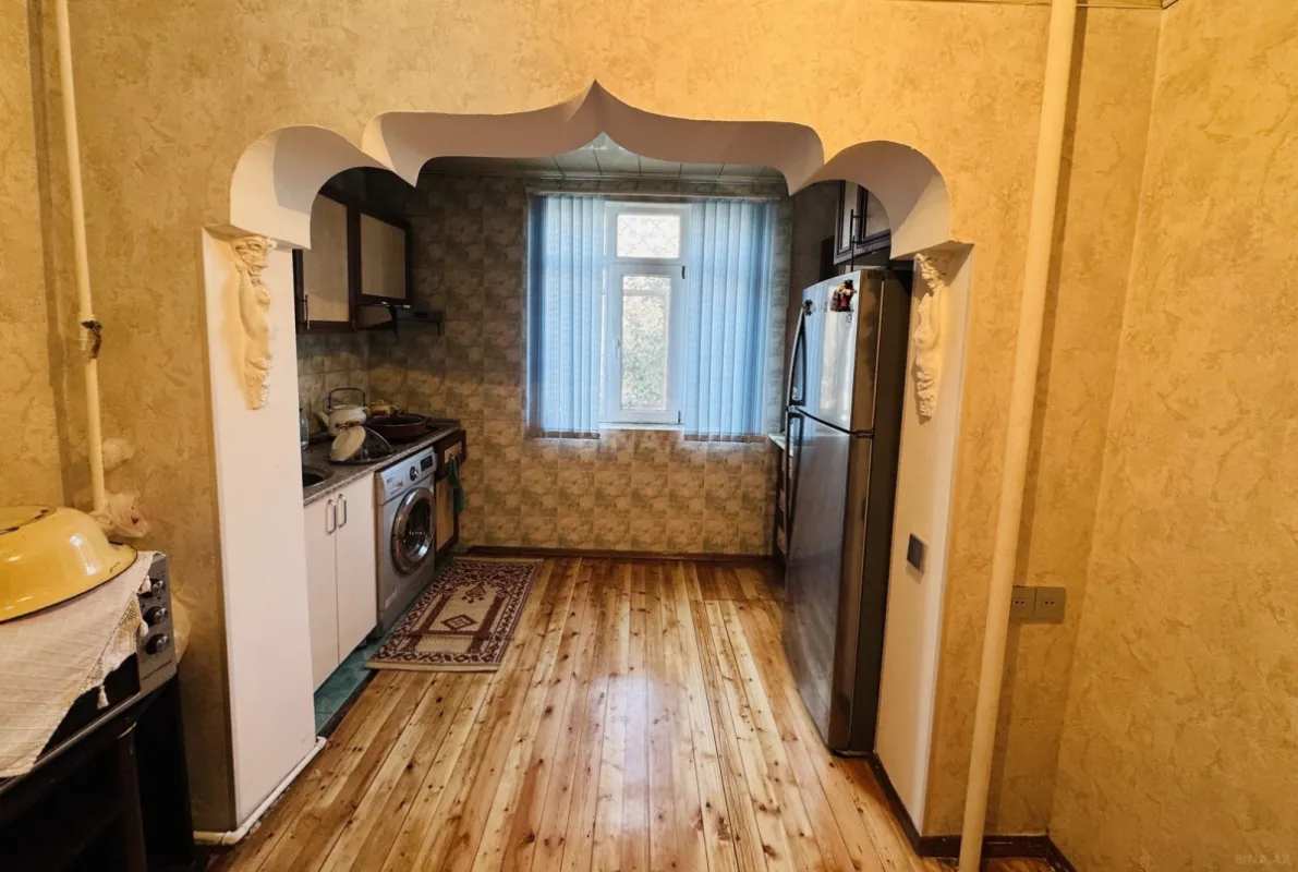 Satılır 3 otaqlı mənzil 90 m²