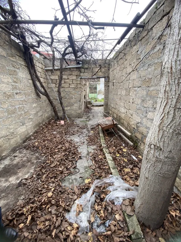 Satılır 3 otaqlı həyət evi 150 m²