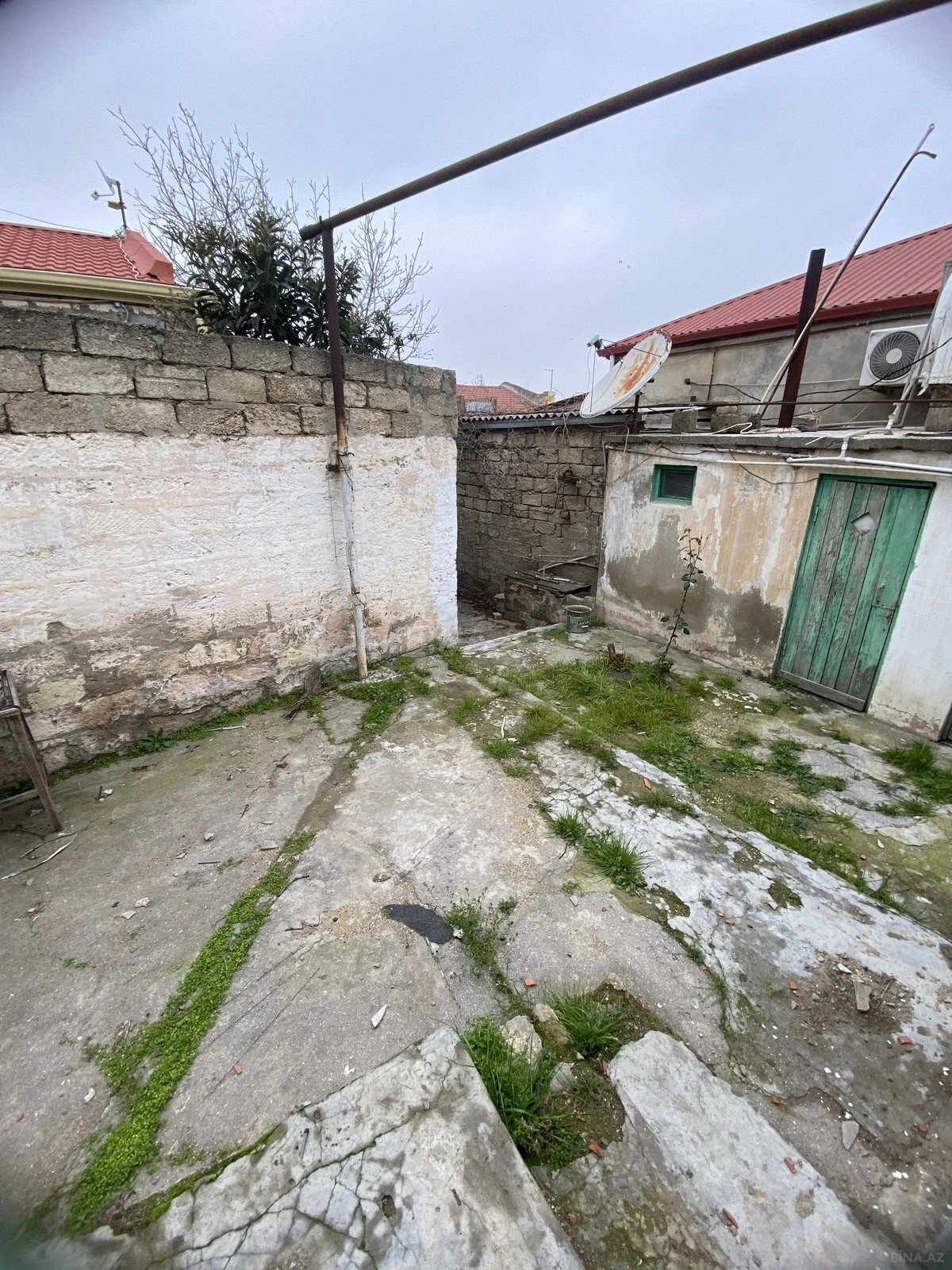 Satılır 3 otaqlı həyət evi 150 m²