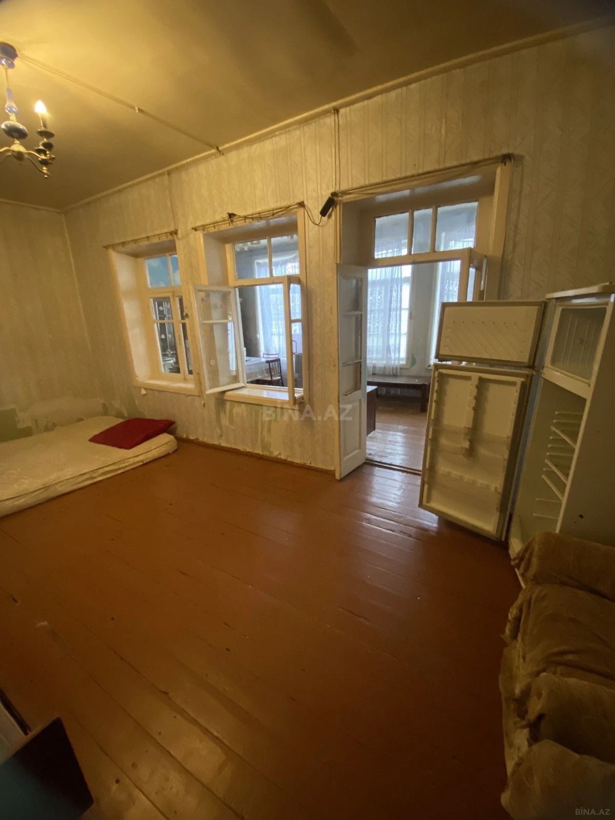 Satılır 3 otaqlı həyət evi 150 m²