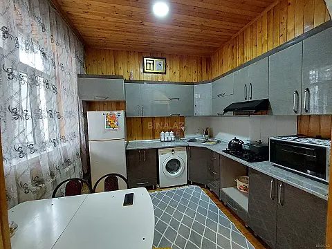 Satılır 4 otaqlı həyət evi 110 m²