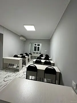 Kirayə verilir 7 otaqlı ofis 200 m²