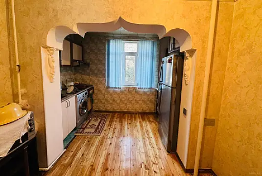 Satılır 3 otaqlı mənzil 90 m²