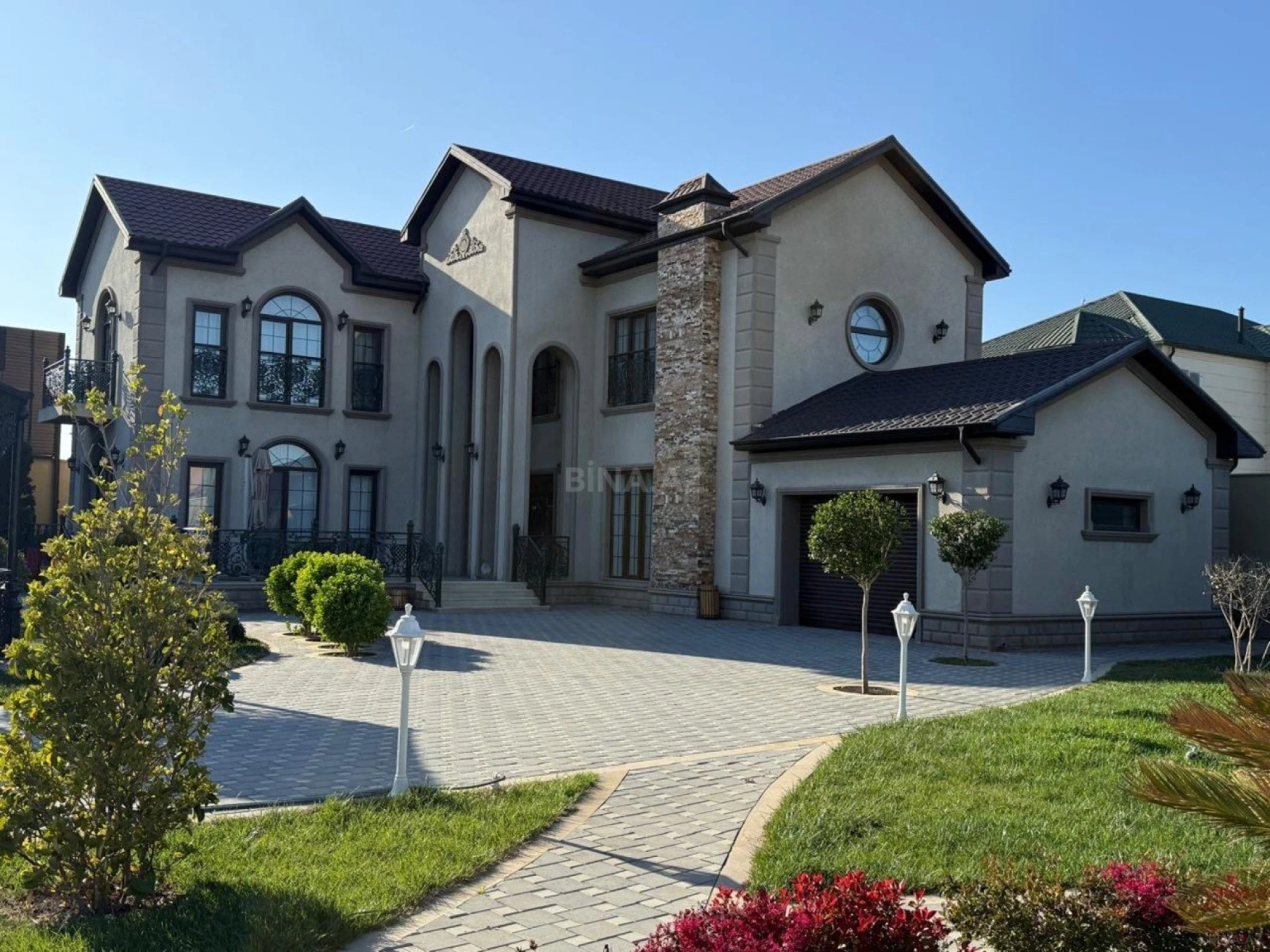 Kirayə verilir 5 otaqlı həyət evi 600 m²