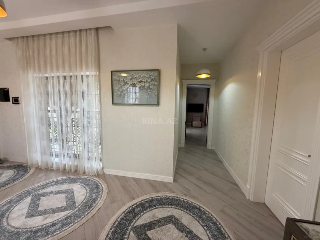 Kirayə verilir 5 otaqlı həyət evi 600 m²