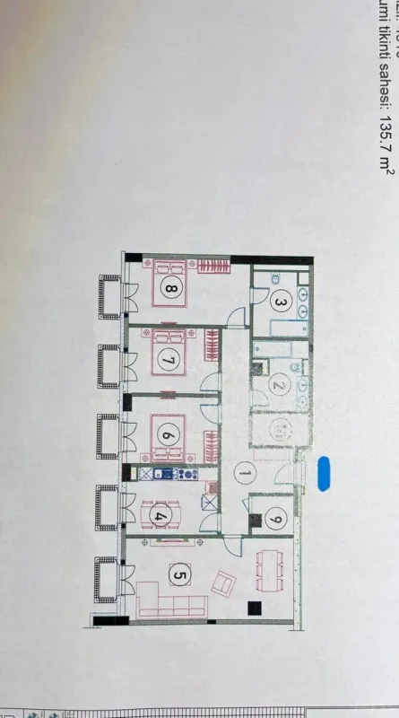 Satılır 4 otaqlı mənzil 135.7 m²
