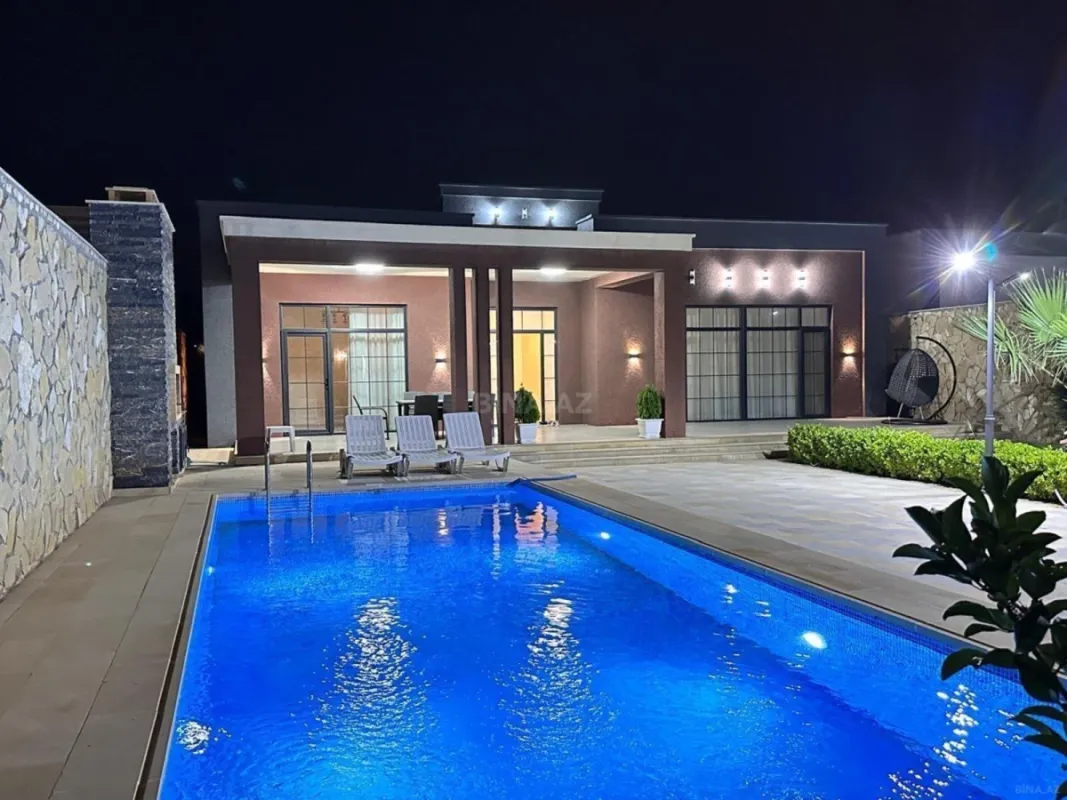 Kirayə verilir 5 otaqlı həyət evi 250 m²