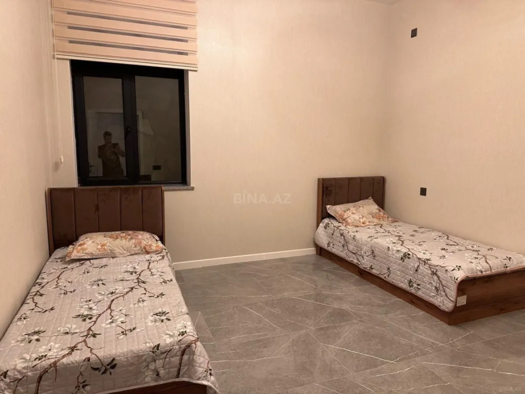 Kirayə verilir 5 otaqlı həyət evi 250 m²