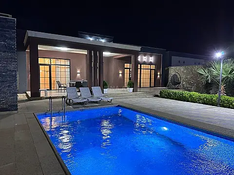 Kirayə verilir 5 otaqlı həyət evi 250 m² — Bakı, Şüvəlan 5 otaq 250.00 m²