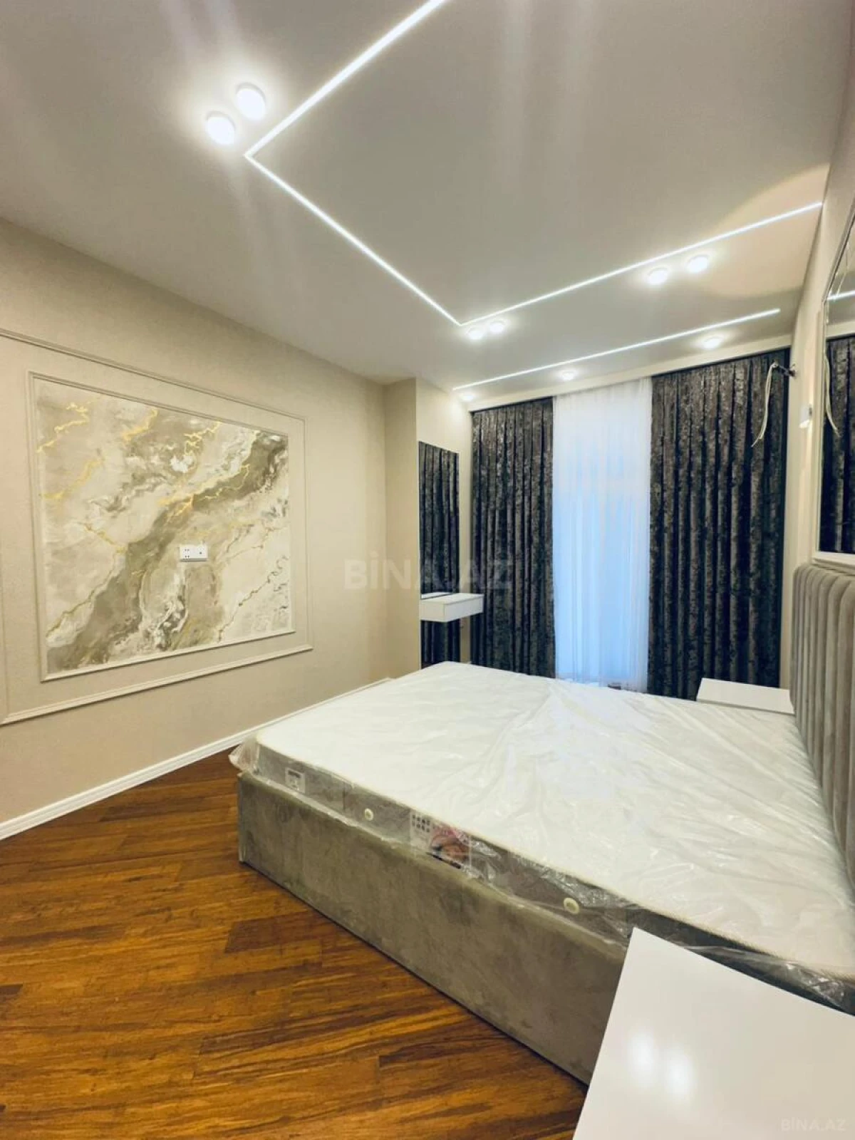 Satılır 2 otaqlı mənzil 69 m²
