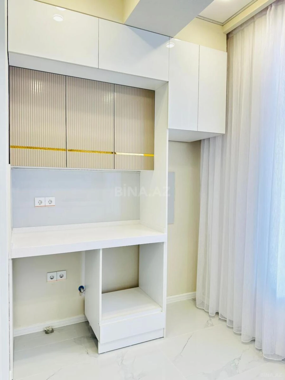 Satılır 2 otaqlı mənzil 69 m²