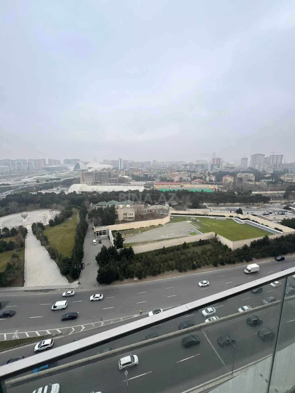 Kirayə verilir 2 otaqlı mənzil 70 m²