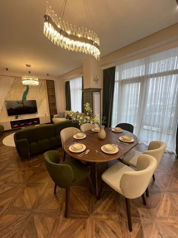 Kirayə verilir 2 otaqlı mənzil 70 m²