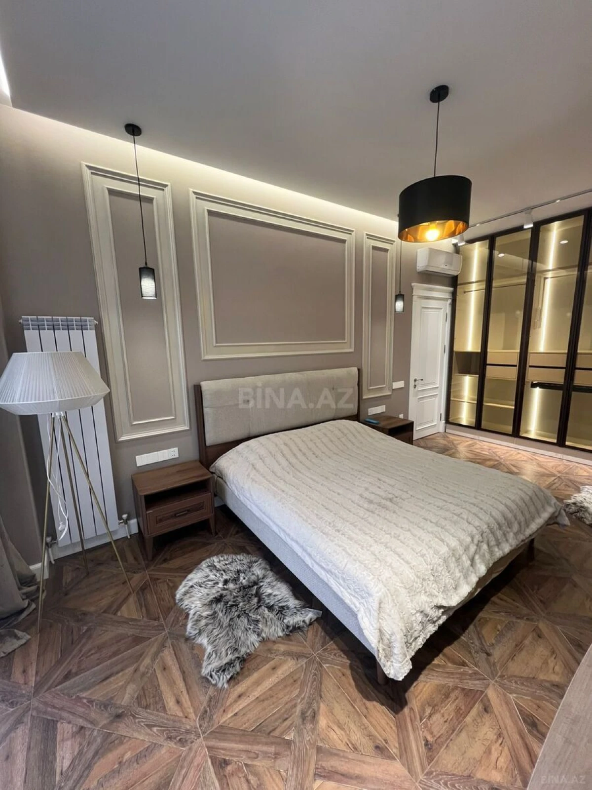 Kirayə verilir 2 otaqlı mənzil 70 m²