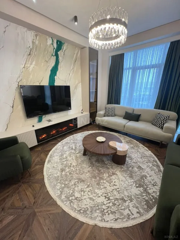 Kirayə verilir 2 otaqlı mənzil 70 m²