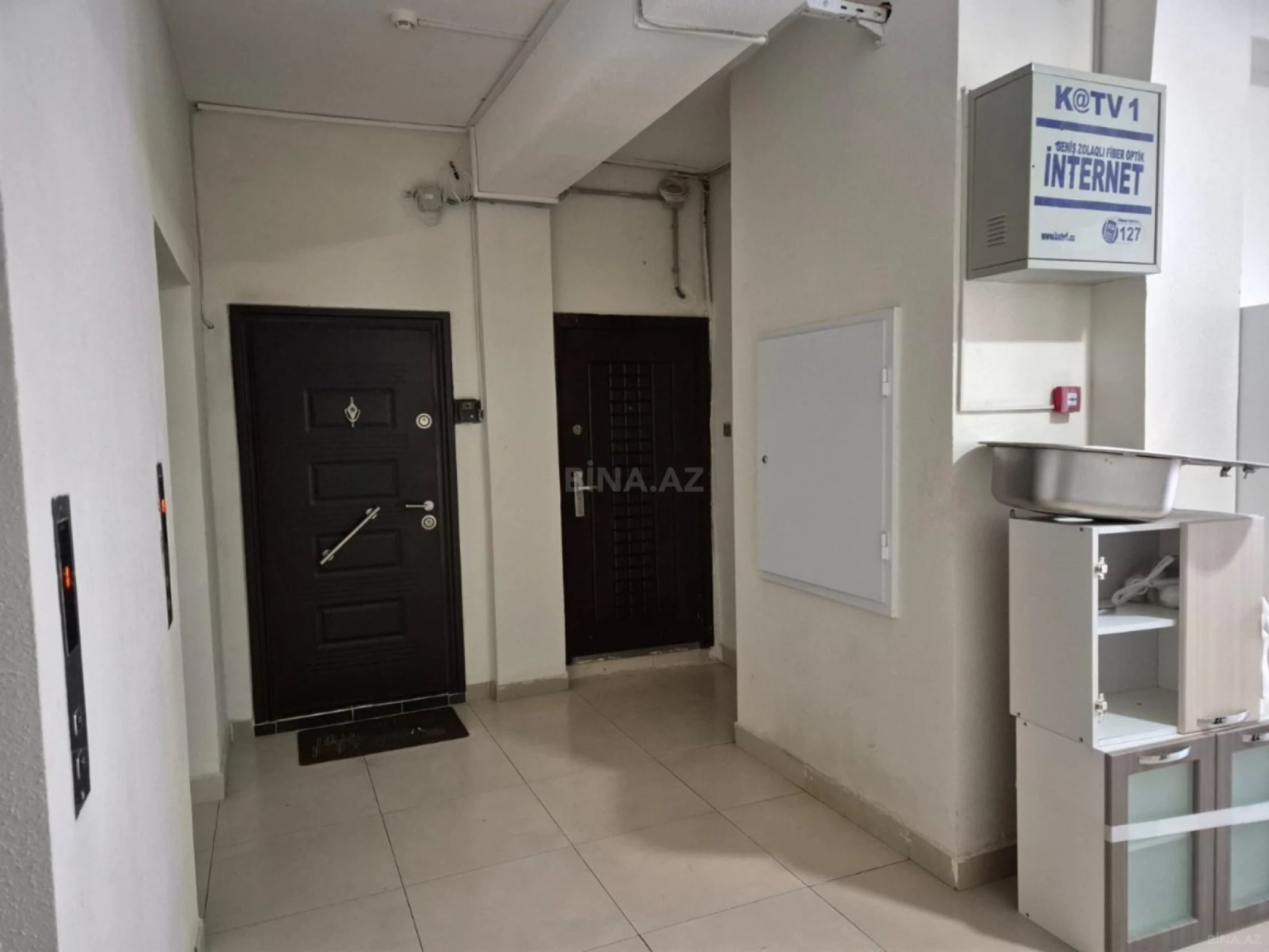 Satılır 2 otaqlı mənzil 75 m²