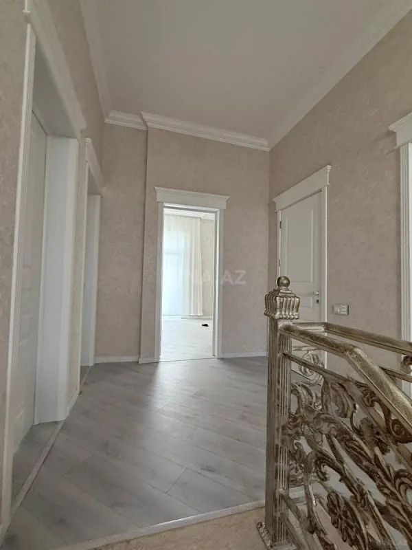 Kirayə verilir 5 otaqlı həyət evi 380 m²