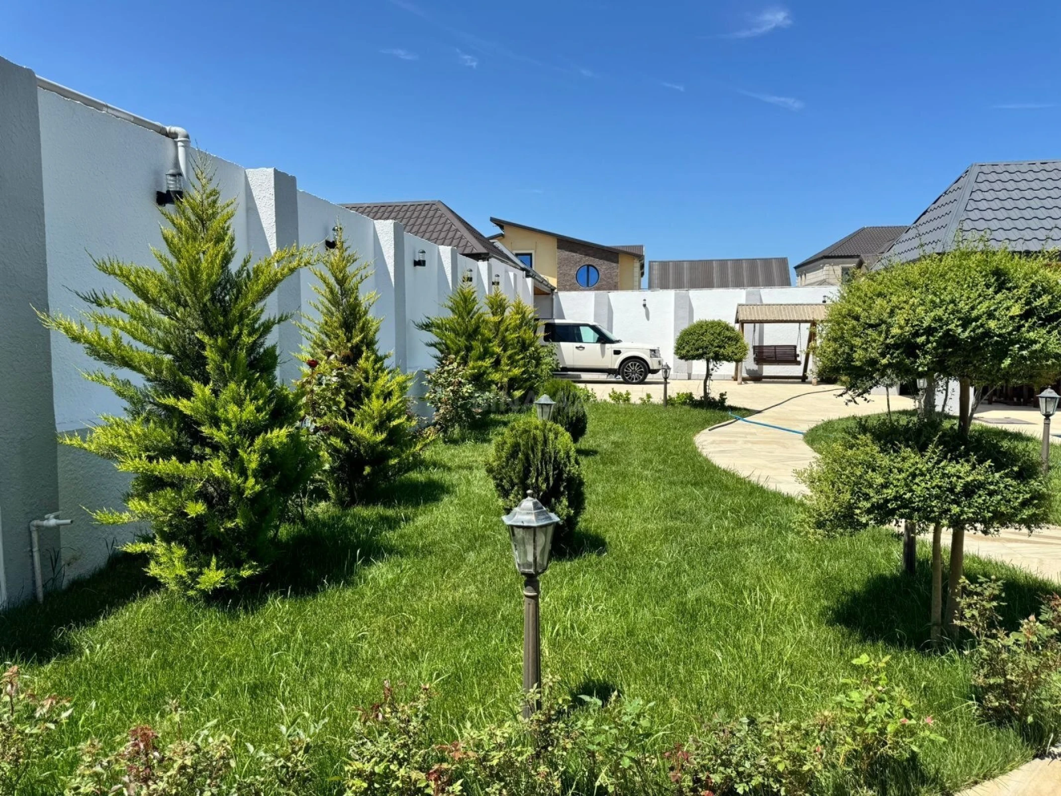 Kirayə verilir 4 otaqlı həyət evi 200 m²