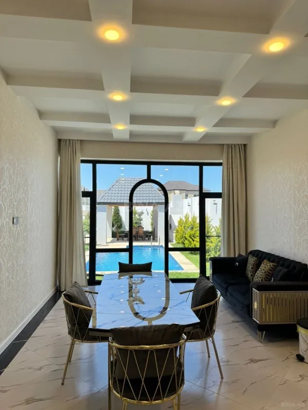 Kirayə verilir 4 otaqlı həyət evi 200 m²