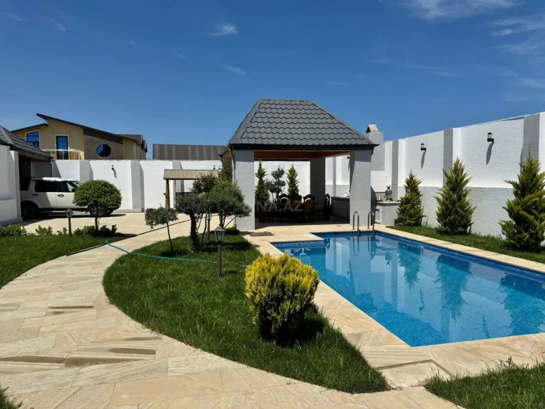 Kirayə verilir 4 otaqlı həyət evi 200 m²