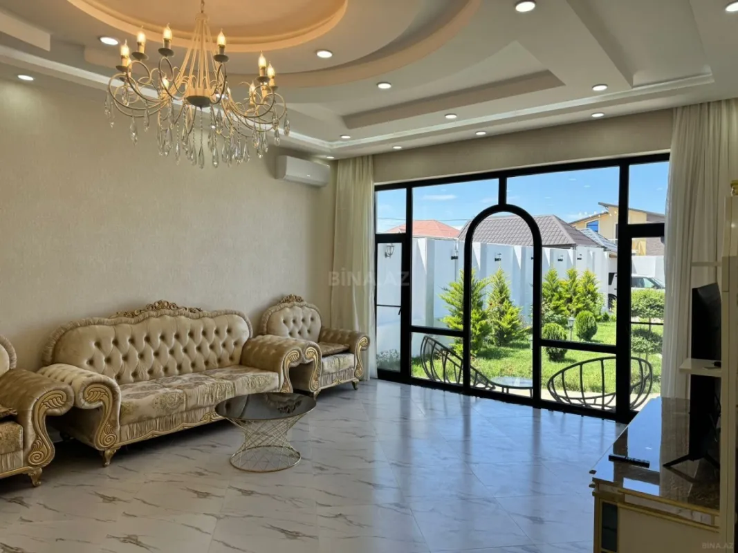 Kirayə verilir 4 otaqlı həyət evi 200 m²