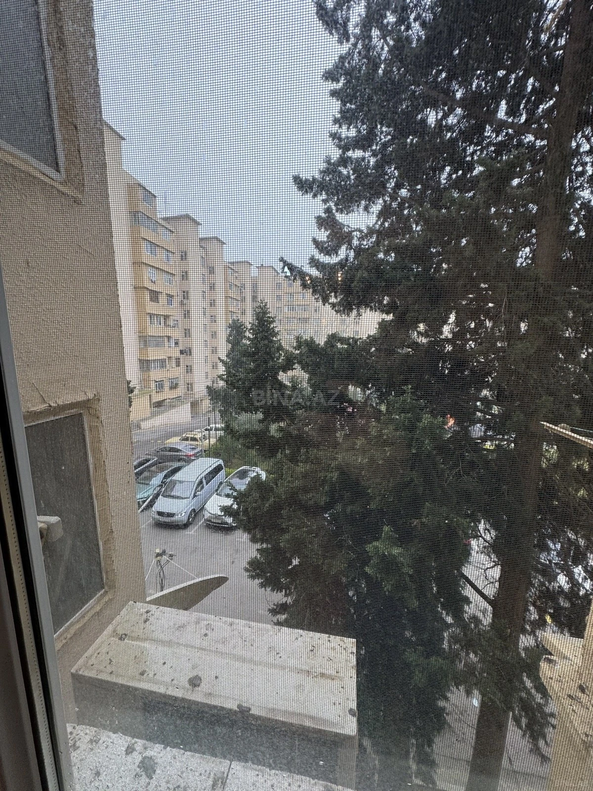 Satılır 4 otaqlı mənzil 80 m²