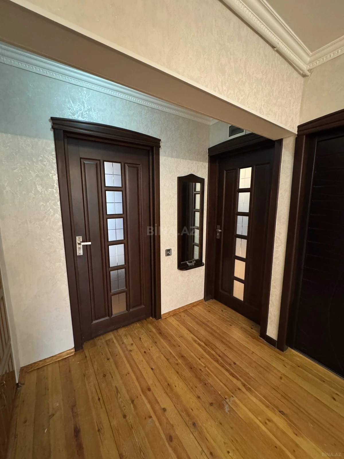 Satılır 4 otaqlı mənzil 80 m²