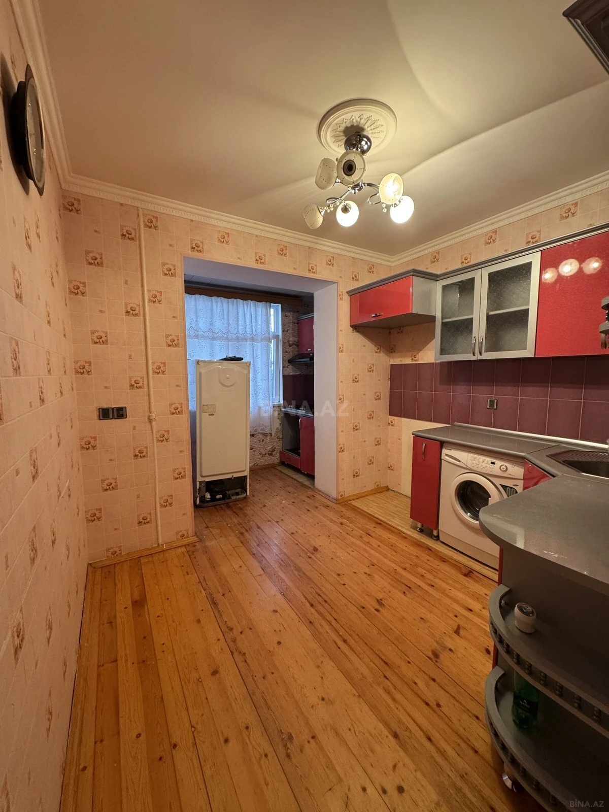 Satılır 4 otaqlı mənzil 80 m²